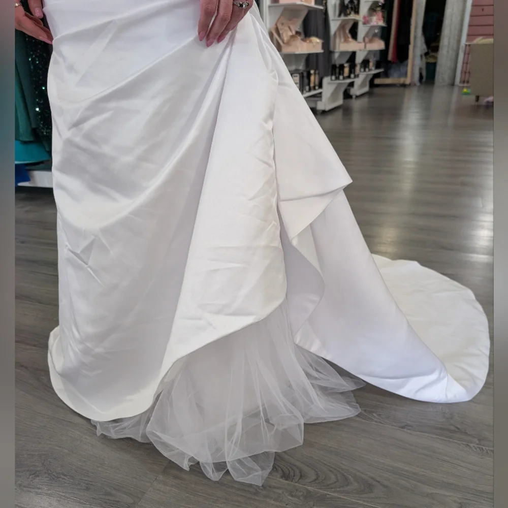 David's Bridal CollectionStrapless Trumpet Wedding Dress with BeadingSTYLE# - Picture 4 of 5